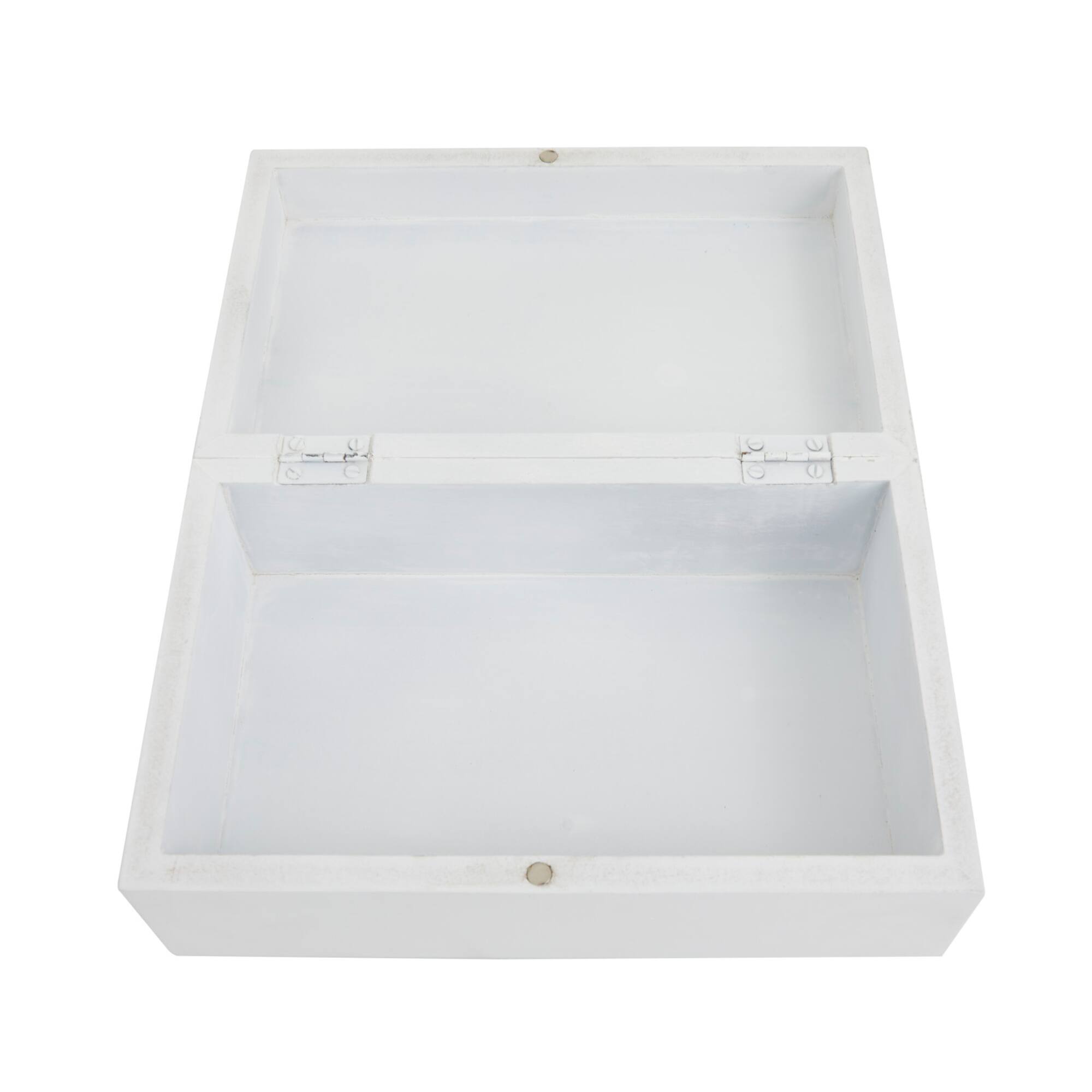 CosmoLiving by Cosmopolitan White Contemporary Box Set